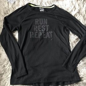 Long sleeve athletic top🏃🏻‍♀️
